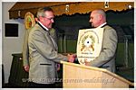 ... und ernannte nach der Laudatio ...