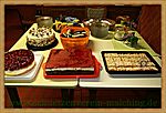 ... natürlich das reichhaltige Kuchenbüffet ...