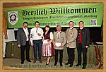 ... Gau-Ehrenabzeichen in Silber (für die Dame) und Bronze für die Herren ...