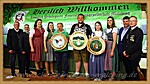 ... die Vorstandschaft, der Bürgermeister und die Könige 2024 ...